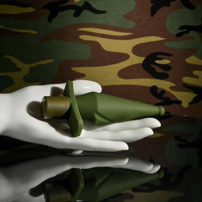 The Private Vibrating Plug