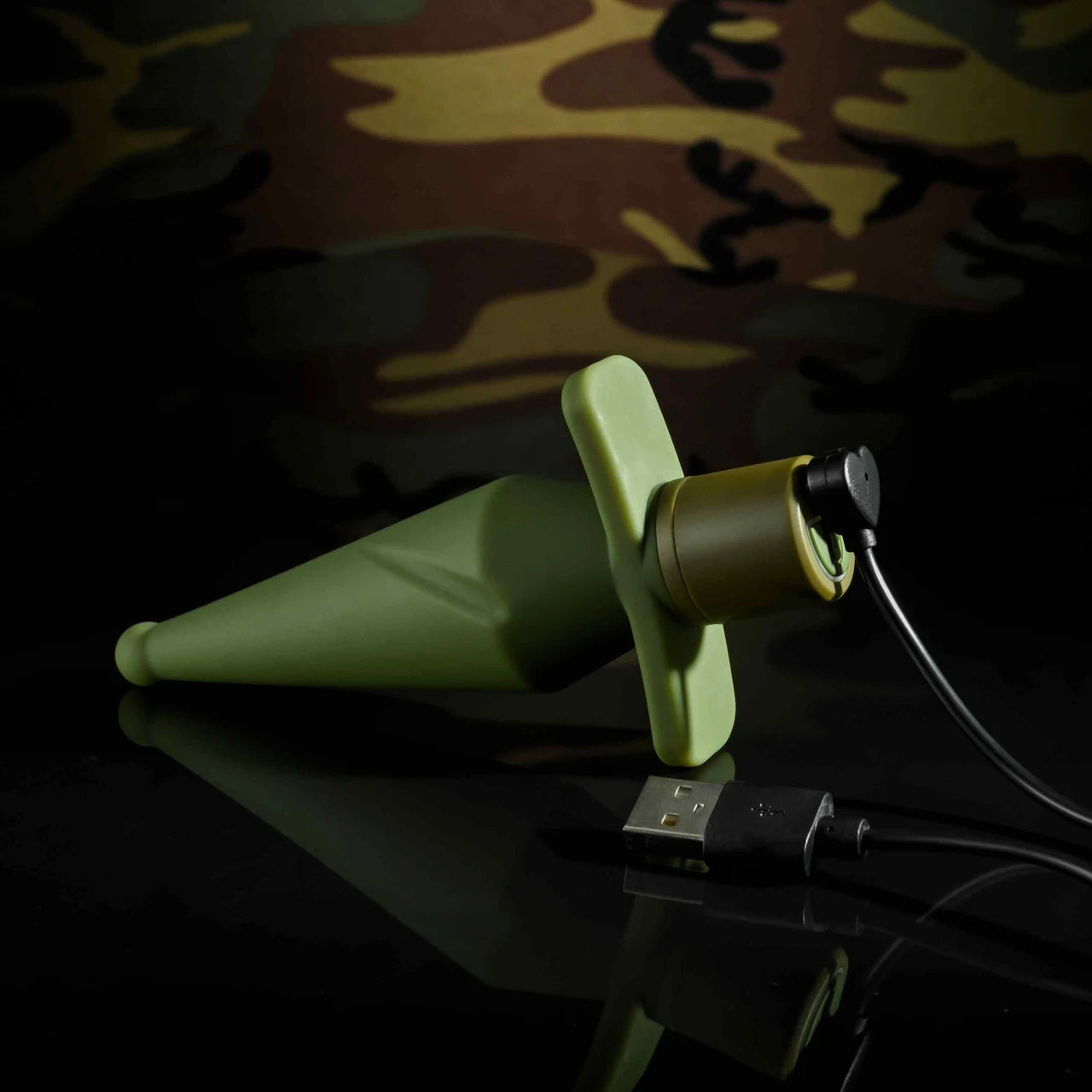The Private Vibrating Plug