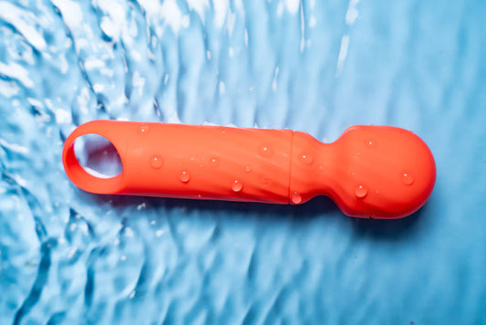 VIBELITE Dolly Rechargeable Mini Wand - Orange